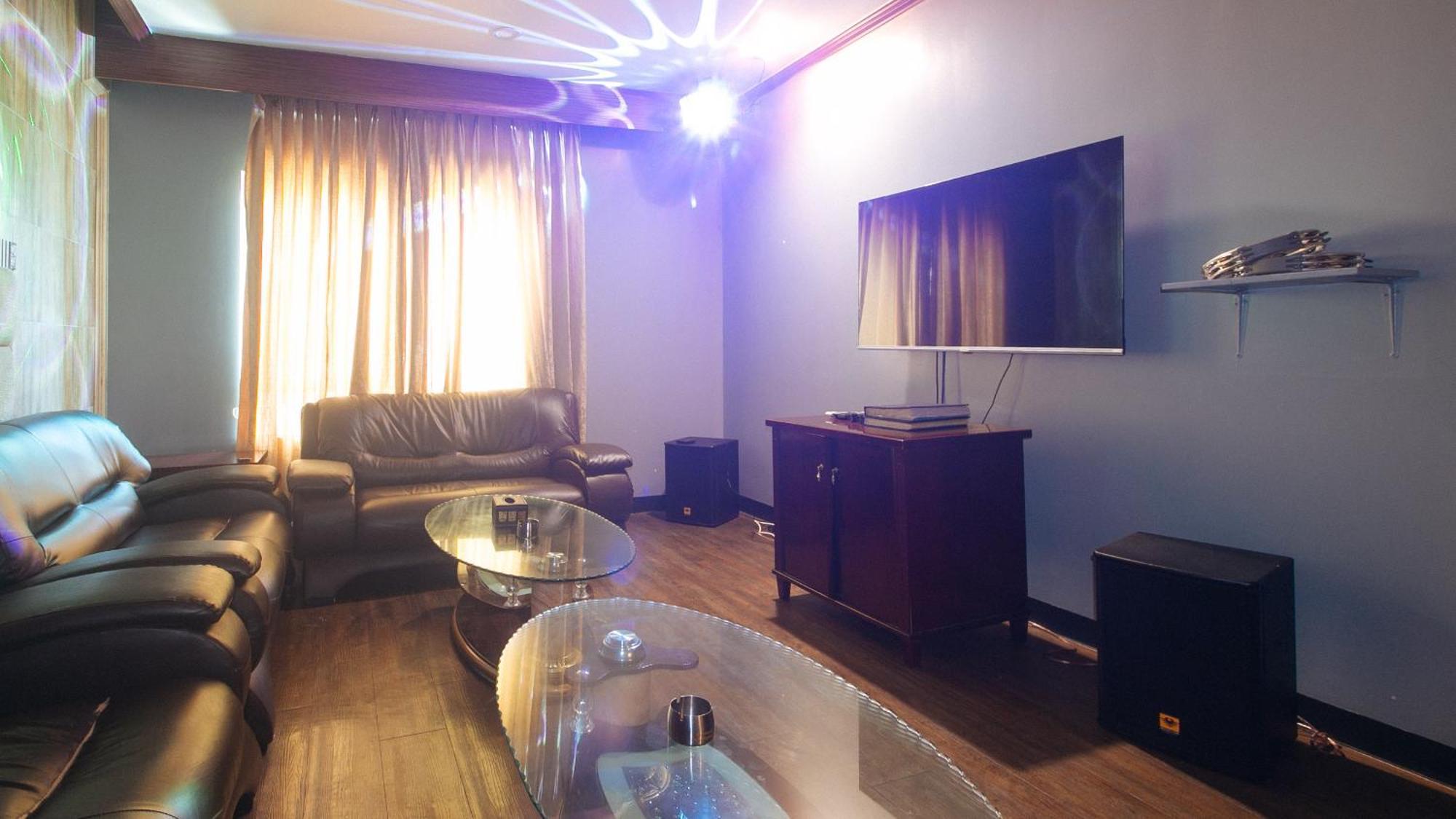 Reddoorz Premium At Jjimjbang Hotel Spa มะนิลา ภายนอก รูปภาพ