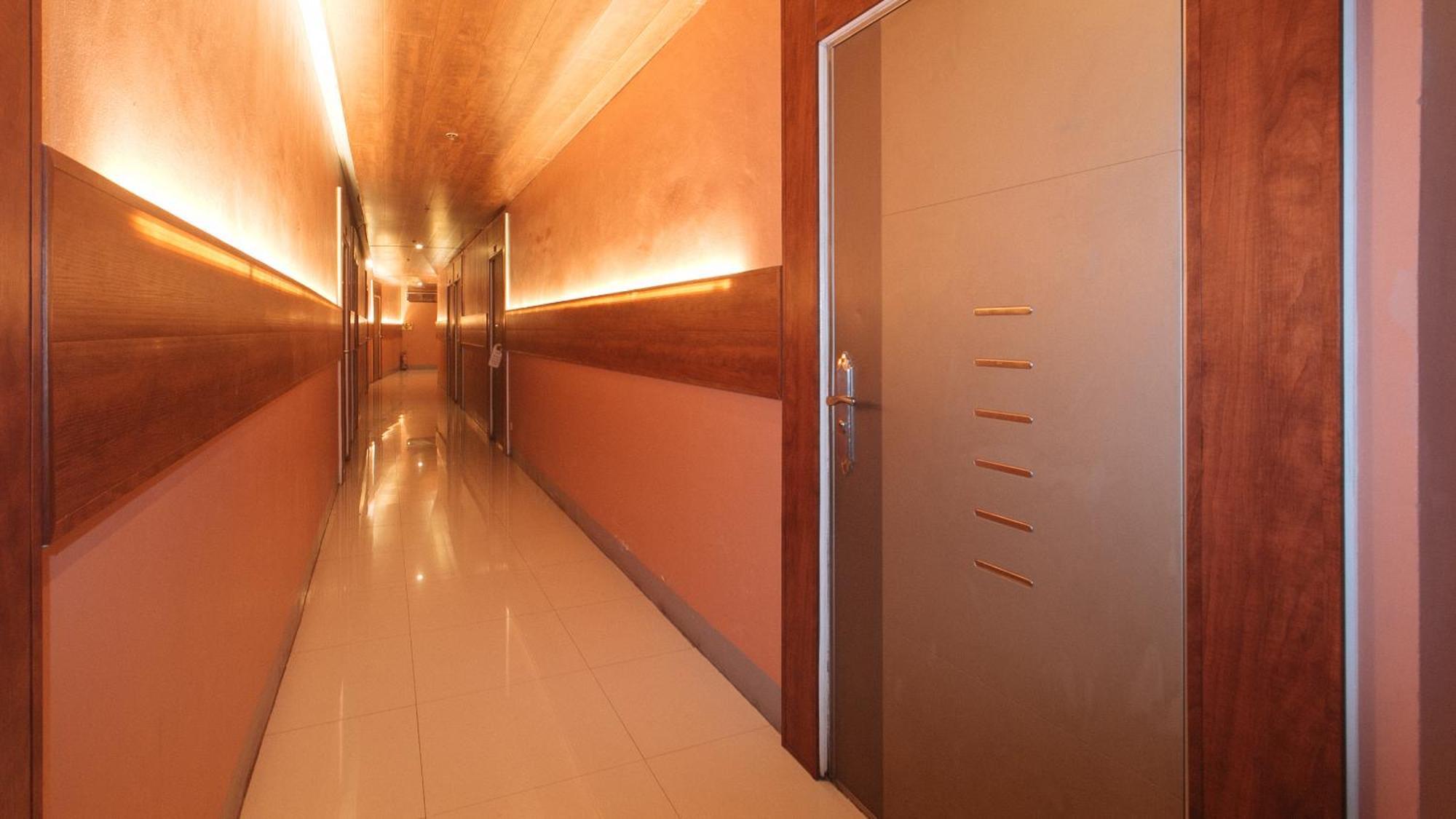 Reddoorz Premium At Jjimjbang Hotel Spa มะนิลา ภายนอก รูปภาพ
